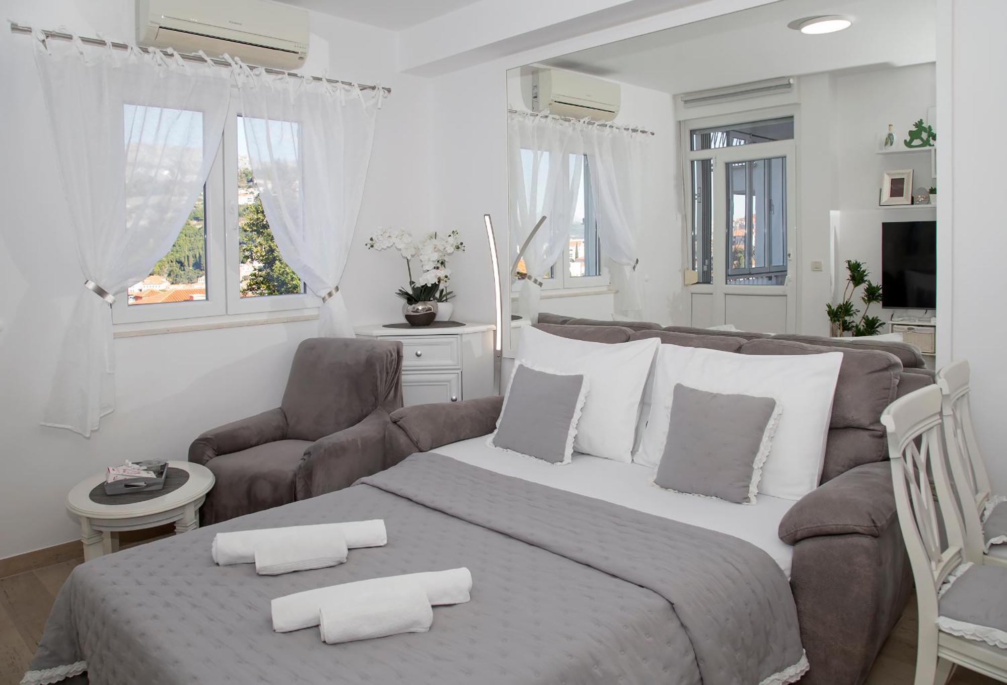 Mirror Apartment Dubrovnik Bagian luar foto